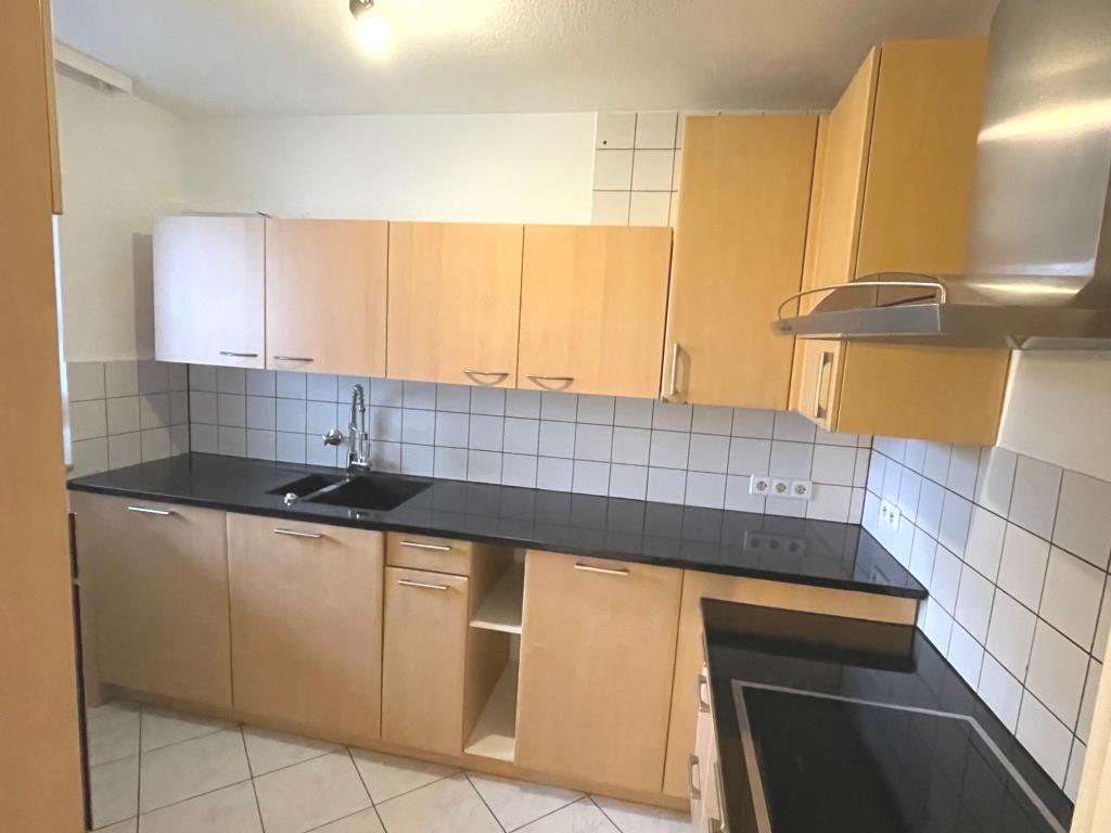 Einziehen & Wohlfühlen! Interessante 3,5 Zimmer-Wohnung mit Balkon! - Küche (43924)