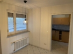 Essplatz - Attraktive 3 Zimmer-Wohnung mit überdachtem Süd-Balkon in Esslingen!