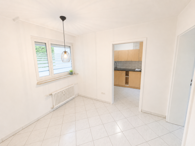 Seltene Gelegenheit! Gemütliche 3,5 Zimmer-Wohnung mit Süd-Balkon! - Essplatz (51240)
