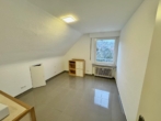 Kinderzimmer 2 - Ihr neues Zuhause in Sulzgries - Geräumige 4-Zimmer-Wohnung mit Balkon und eigenem Stellplatz!