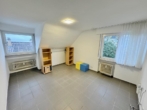 Kinderzimmer - Ihr neues Zuhause in Sulzgries - Geräumige 4-Zimmer-Wohnung mit Balkon und eigenem Stellplatz!