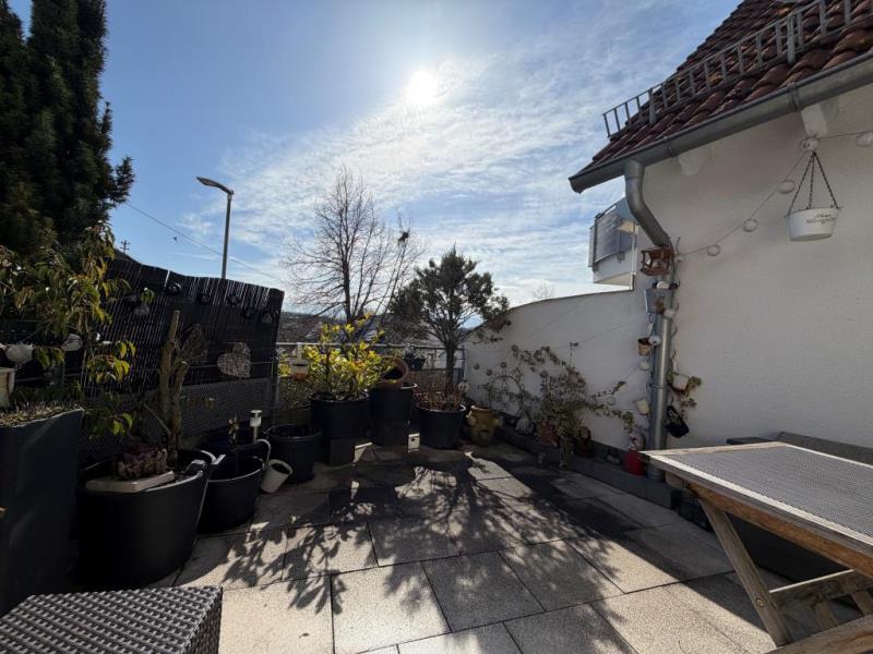 Seltene Gelegenheit! Attraktive 2 Zimmer-Wohnung mit gemütlichen Balkon! - Balkon (47717)