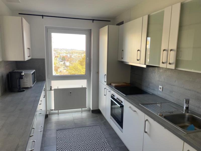 Exklusives Angebot! Traumhafte 4,5 Zimmer-Wohnung für gehobene Ansprüche! - Küche (45122)
