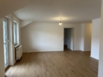 Blick Wohnen - Ansprechende und helle 2 1/2 Zimmer-Wohnung mit herrlichem Sonnenbalkon!
