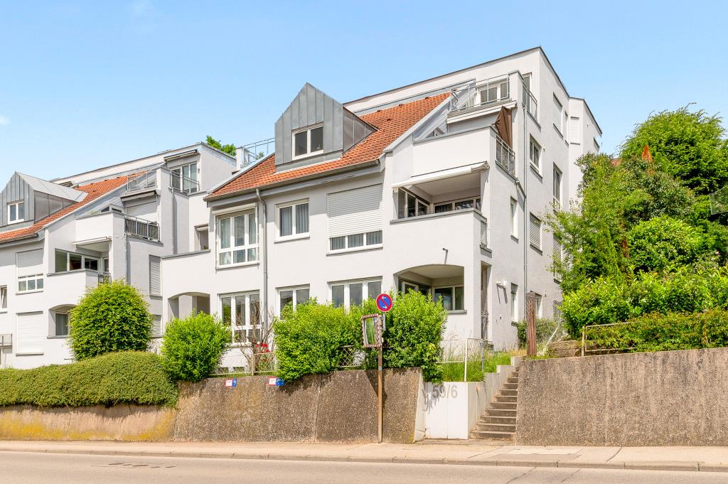 Ideale Gelegenheit! Attraktive 2,5 Zimmer-Wohnung in toller Aussicht! - Ostfildern (35804)