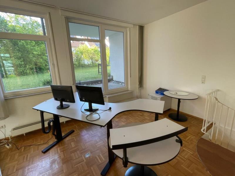 Verwicklichen Sie Ihre Ideen! Interessantes tolles Ladenlokal in Aichwald! - Büro (50400)