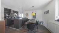 Esszimmer_N - Zugreifen lohnt sich! Interessante 2,5 Zimmer-Wohnung in toller Lage von Nürtingen mit Gartenanteil!