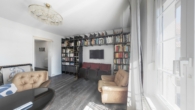 Wohnzimmer_N2 - Zugreifen lohnt sich! Interessante 2,5 Zimmer-Wohnung in toller Lage von Nürtingen mit Gartenanteil!