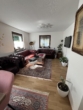 Wohnzimmer - Frei stehendes Einfamilienhaus mit Charme - Einziehen und Wohlfühlen!