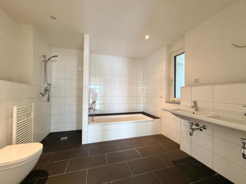 Extravagantes 4,5 Zimmer-Loft mit Premium-Ausstattung & tollem Citycharme! - Tageslichtbad (45358)