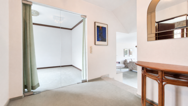 Gestalten Sie nach Ihren Wohnideen! Tolle 3,5 Zimmer-Wohnung mit Balkon! - Flur (50558)