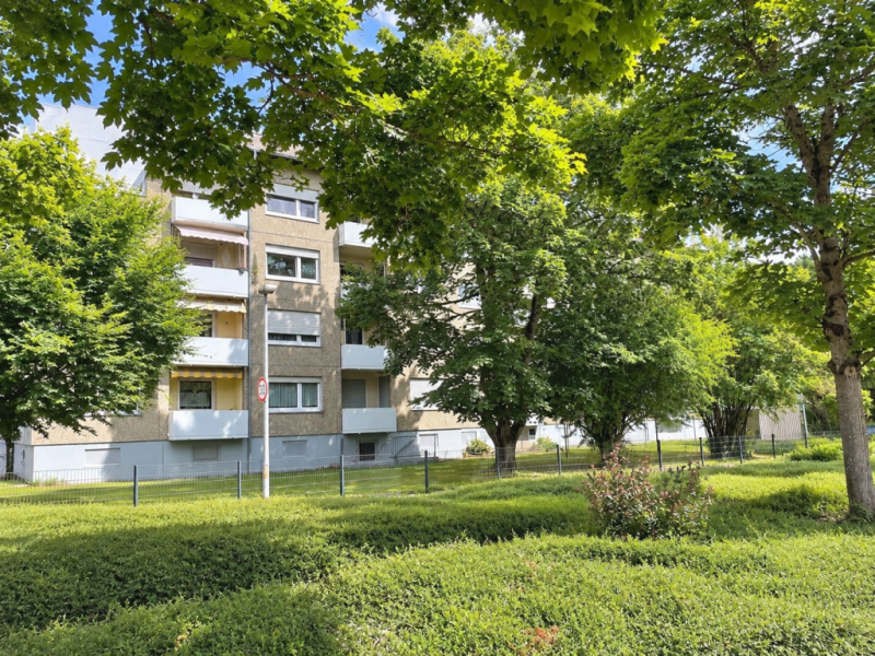 Moderner Wohnkomfort! Stilvolle 3 Zimmer-Wohnung mit sonnigem Balkon! - Ebersbach (Fils) (52993)