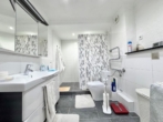 Badezimmer - Charmante 3-Zimmer-Wohnung in zentraler Lage von Stuttgart!
