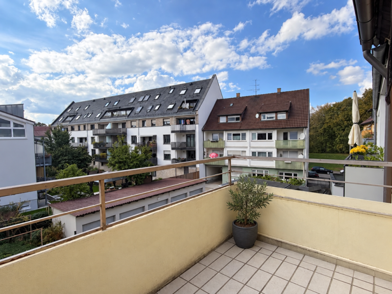 Einziehen & Wohlfühlen! Sofort beziehbare gemütliche 2 Zimmer-Wohnung mit Balkon! - Balkon (54514)