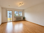 Wohnzimmer - Einziehen & Wohlfühlen! Sofort beziehbare gemütliche 2 Zimmer-Wohnung mit Balkon!