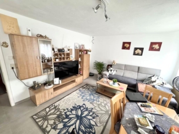 Gemütlicher Flair! Interessante 3 Zimmer-Wohnung zum fairen Preis!, 73650 Winterbach, Wohnung