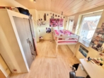 Kinderzimmer 1 - Die Alternative zum Haus! Attraktive 5 Zimmer Maisonette Wohnung mit Blick auf die Weinberge!
