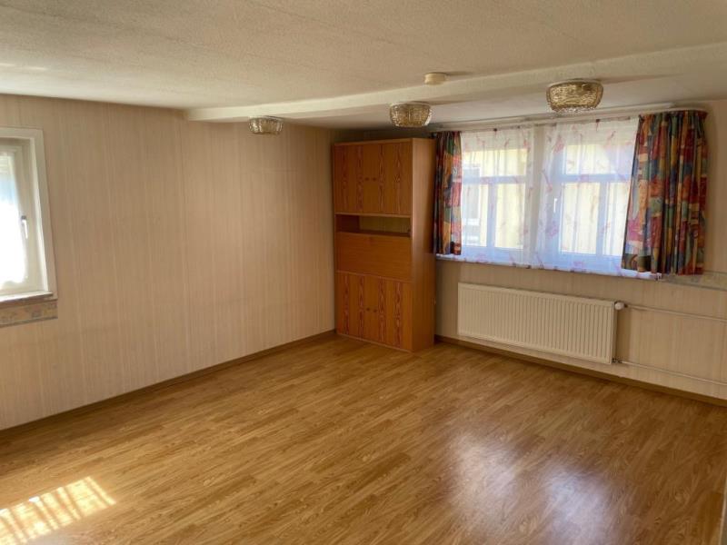 Seltene Gelegenheit! Historisches Bauernhaus mit Scheune in Reichenbach! - Wohnzimmer (52880)