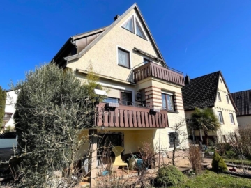 Einziehen & Wohlfühlen! Geniales Einfamilienhaus mit sonnigem Garten!, 73061 Ebersbach (Fils), Einfamilienhaus