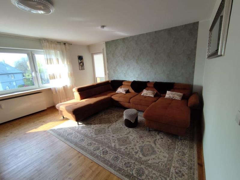 Einziehen & Wohlfühlen! Hochwertige 4,5 Zimmer-Wohnung für tolle Ansprüche! - Wohnzimmer (48038)