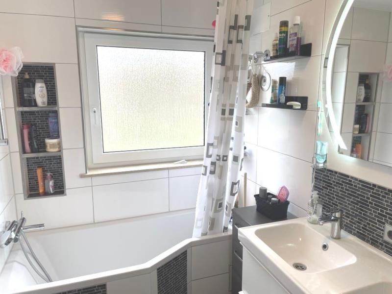 Aussicht genießen! Exklusive 4,5 Zimmer-Wohnung mit modernem Flair! - Tageslichtbad (48559)