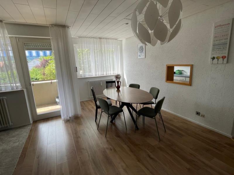 Seltene Gelegenheit! Interessante 4,5 Zimmer-Wohnung mit Balkon & Aufzug! - Essplatz (47034)