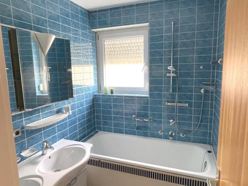 Gemütlicher Wohnflair! Interessante 4,5 Zimmer-Wohnung mit Balkon & Aufzug! - Tageslichtbad (48074)