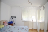 Blick Schlafen - Andsprechende 2 Zimmer-Wohnung in stadtnaher Wohnlage von Biberach!
