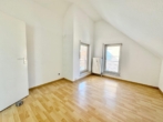 Schlafzimmer - Sofort beziehbar! Geräumige 3,5 Zimmer-Wohnung in Asperg mit Loggia!