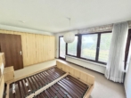 Schlafzimmer - Gartenliebhaber aufgepasst! Freistehendes Einfamilienhaus in Aussichtslage!