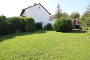 Familien Wohntraum! Sonnige Doppelhaushälfte mit Terrasse & Garten!, 71155 Altdorf, Reihenendhaus