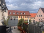 Balkon - Unikat! 3-Zimmer-Wohnung mit traumhafter Dachterrasse in idealer Innenstadtlage von Esslingen!