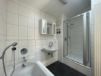 Badezimmer - 3-Zimmer-Wohnung mit optimalem Wohnkomfort in idealer Lage von Köngen!