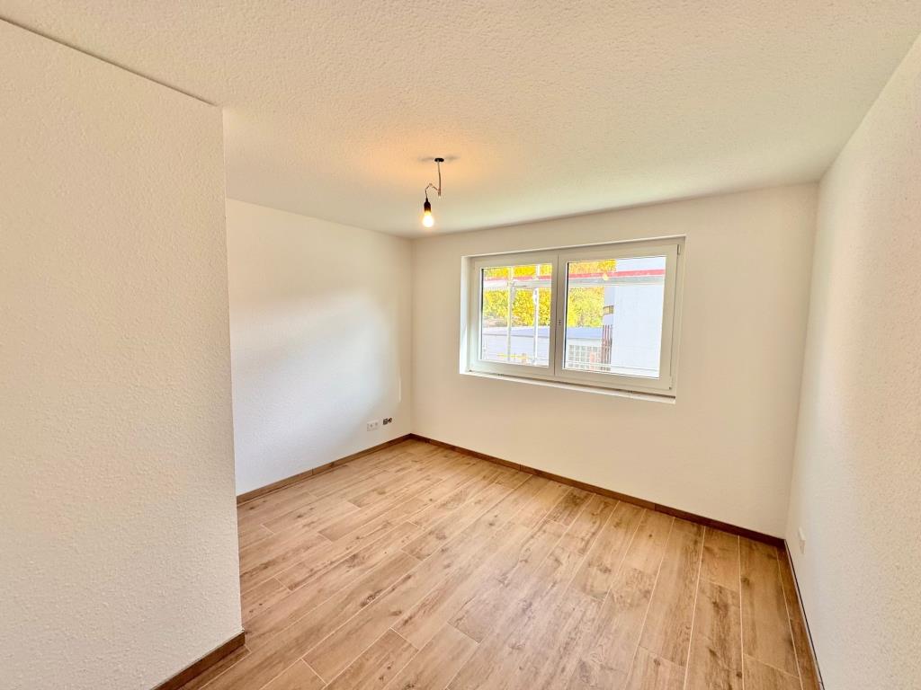 Familien Wohntraum! 4 Zimmer-Neubauwohnung in zentraler Lage von Esslingen! - Schlafzimmer 3 (40614)
