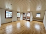 Wendlingen am Neckar - Sofort beziehbar! Ideale 3,5 Zimmer-Maisonettewohnung mit TG-Stellplätze!