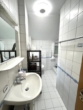 Badezimmer - Sonnige Penthouse-Wohnung mit zwei Dachterrassen und Weitblick – ein Zuhause mit Perspektive!
