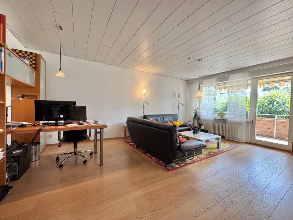 Seltene Gelegenheit! Ideale 3 Zimmer-Wohnung mit tollem Flair & Hobbyraum! - Wohnbereich (31647)