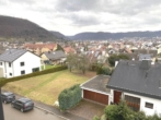 Balkonaussicht - Attraktiver Wohntraum! Exklusive 3,5 Zimmer-Wohnung in toller Aussichtslage!
