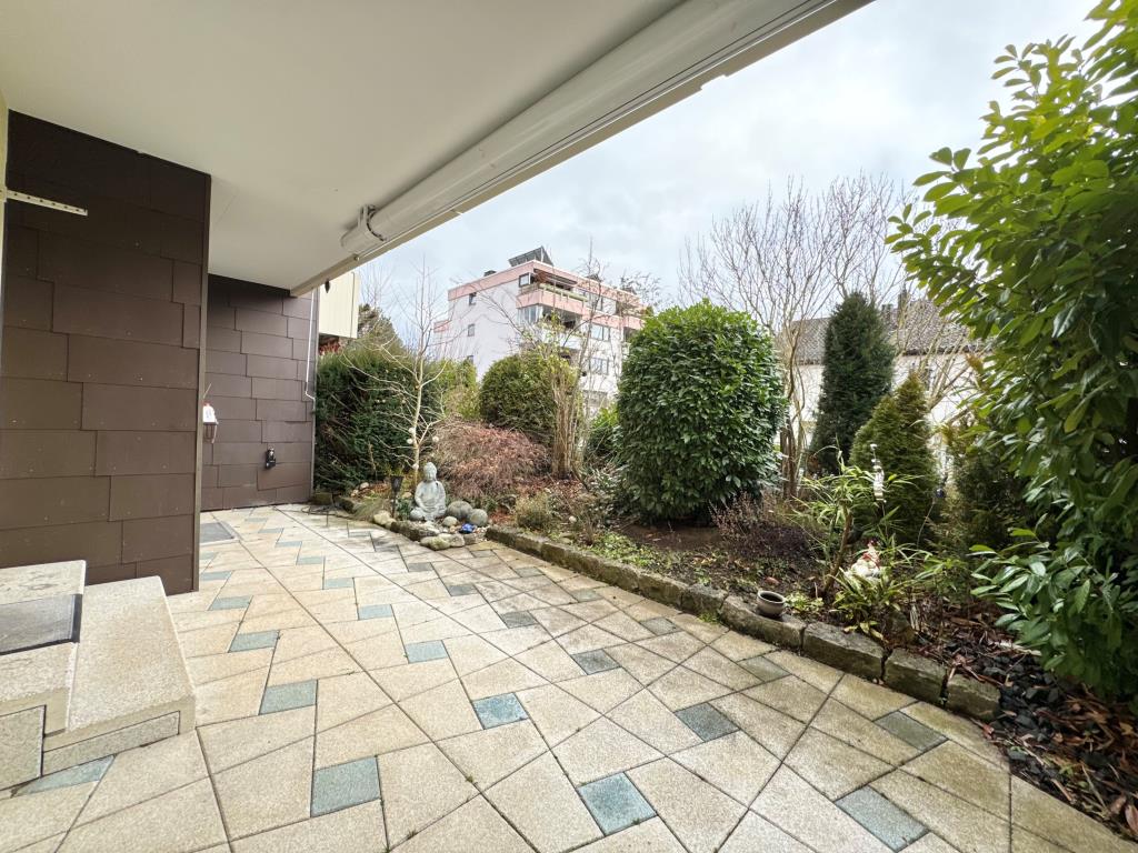 Ideale Gelegenheit! Attraktive 3 Zimmer-Wohnung mit sonniger Terrasse! - Terrasse (42863)