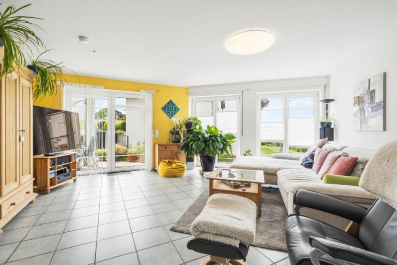 Heute Kapitalanlage, morgen Ihr Zuhause – gepflegte Doppelhaushälfte mit Einliegerwohnung! - Wohnbereich (52813)