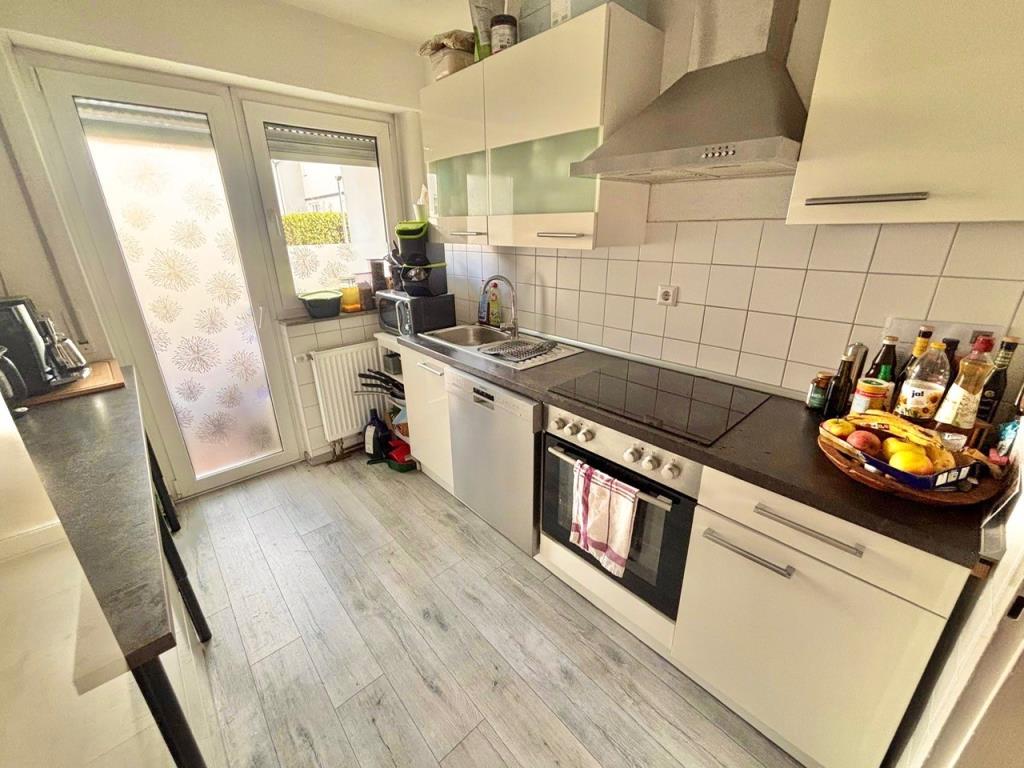 Einziehen & Wohlfühlen! Attraktive 3 Zimmer-Wohnung mit 2. Balkone in Fellbach! - Küche (43986)