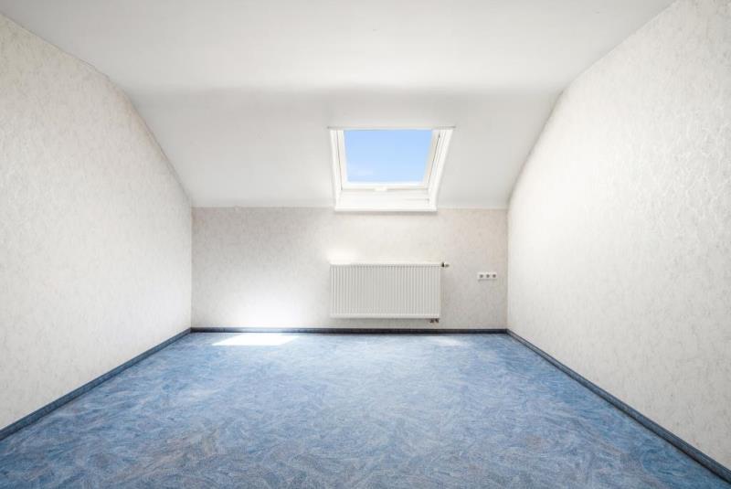 Familienfreundliches Reihenmittelhaus mit PV-Anlage, Balkon und Garten auf dem Biberacher Mittelberg - Zimmer DG (45600)