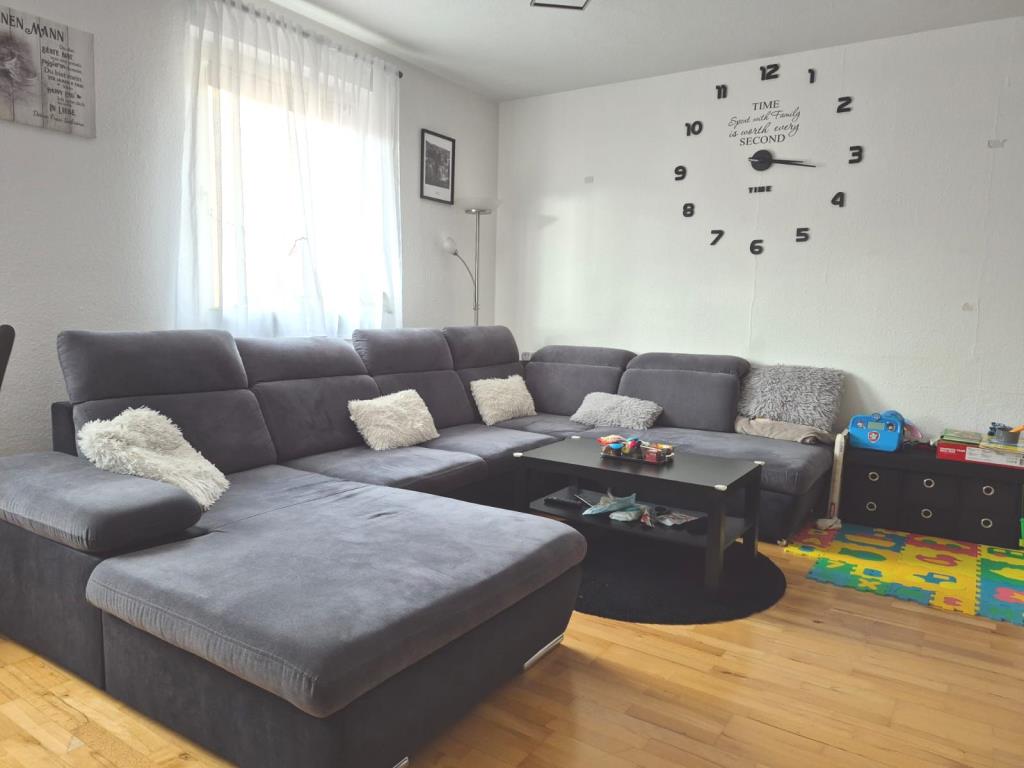 Heute erwerben, später beziehen! Attraktive 3 Zimmer-Wohnung in toller Lage! - Wohnzimmer (40505)