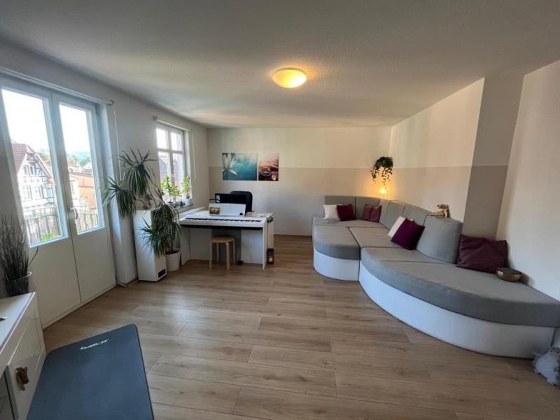 Mitten in der Altstadt! Historisches Altstadtflair trifft auf modernen Wohnkomfort - Wohnzimmer (51400)