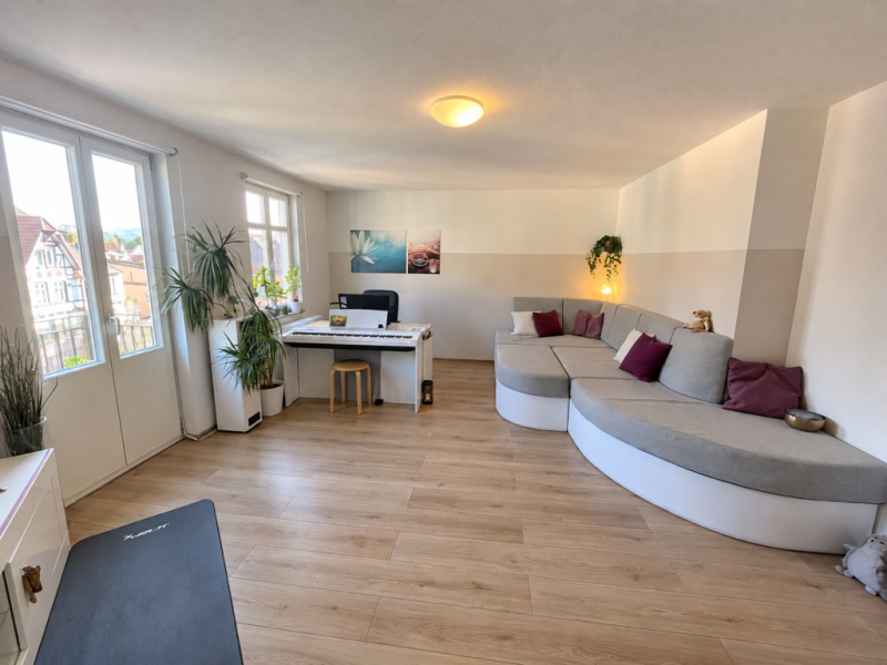 Mitten in der Altstadt! Historisches Altstadtflair trifft auf modernen Wohnkomfort! - Wohnzimmer (53972)