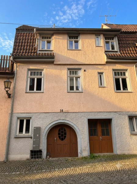 Mitten in der Altstadt! Interessantes Mehrfamilienhaus in zentraler Wohnlage! - Esslingen am Neckar (50366)
