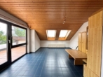 Wohn/- Essbereich - 2,5 Zimmer-Wohnung mit Dachterrasse über den Dächern von Esslingen!