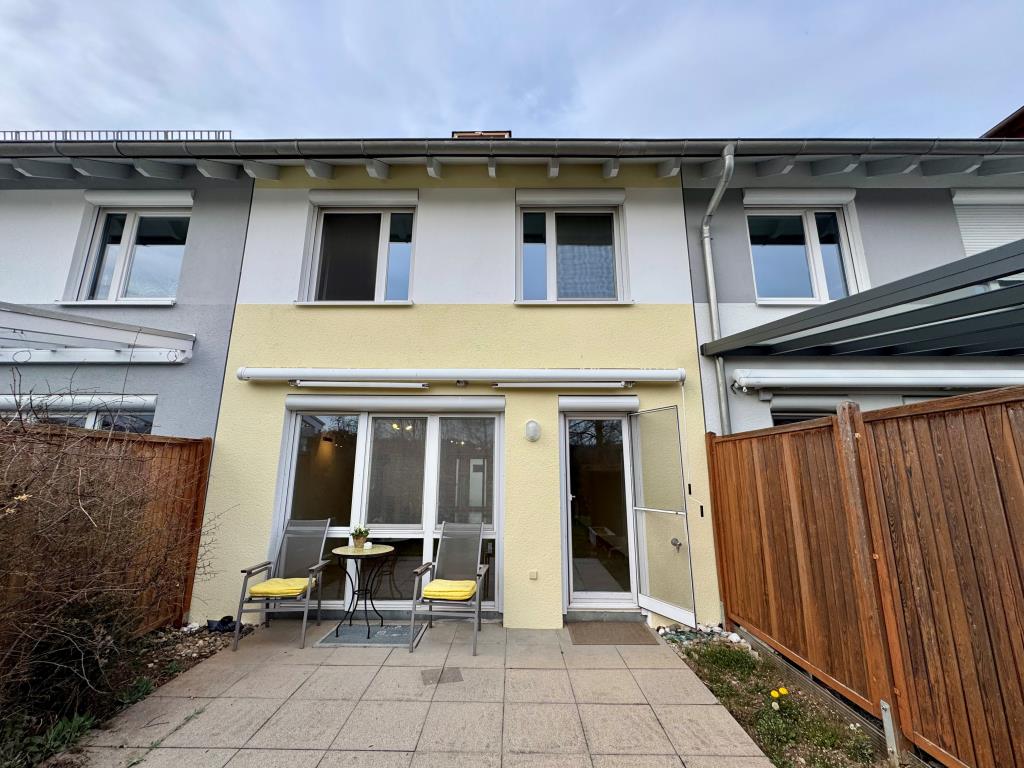 Familienparadies! Attraktives Reihenmittelhaus mit Terrasse & Garten! - Renningen-Malmsheim (34859)