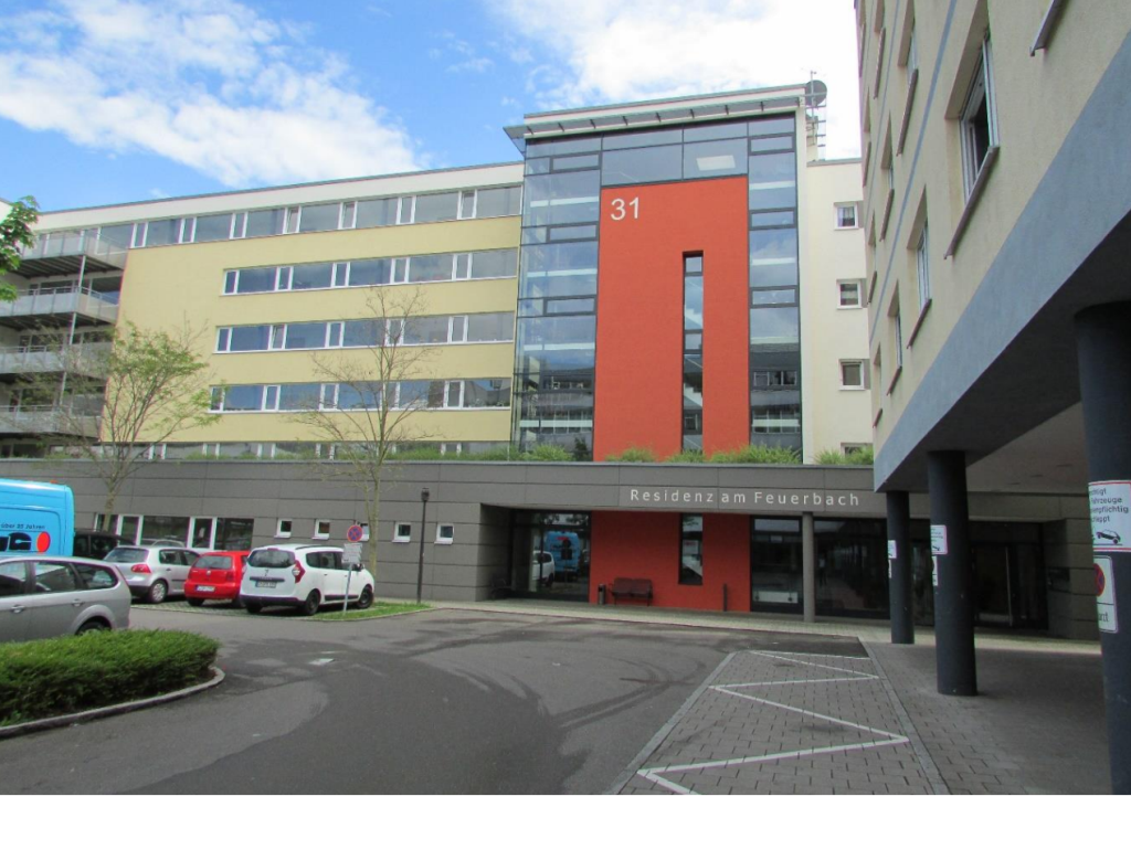 Perfekte Seniorenresidenz! Attraktive 2 Zimmer-Wohnung mit Terrasse! - Außenansicht (42276)