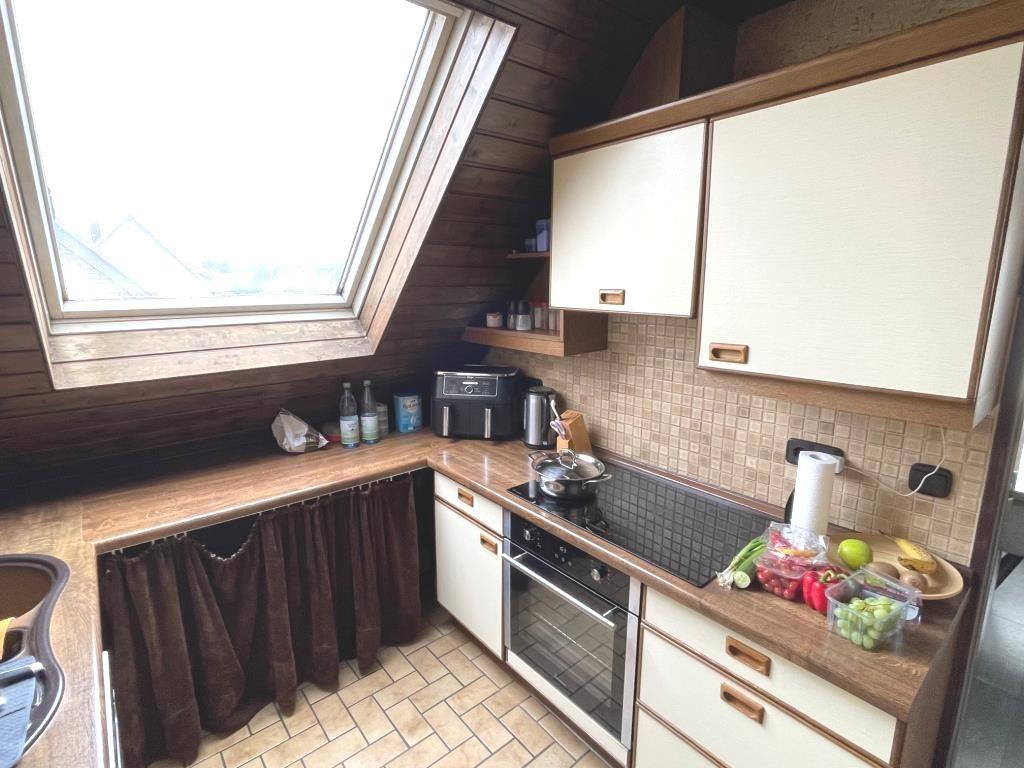 Generationenglück unter einem 1. Dach! Tolles Zweifamilienhaus in Urbach! - Küche (OG) (43979)